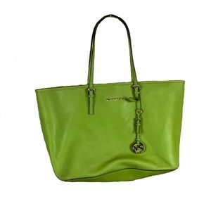 Michael Kors Jet Set Travel Pear Leather Tote Bag
